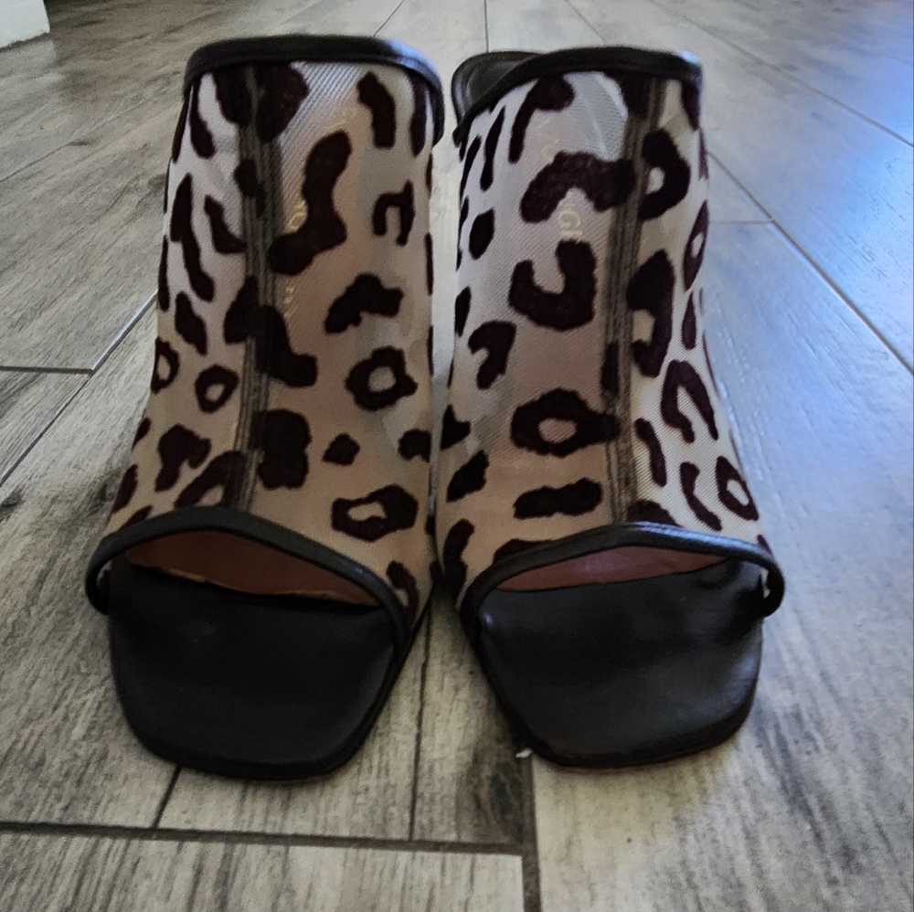 Enzo Angiolini Leopard-Print Open-Toe Mules in Brown and Black - Picture 2 of 12